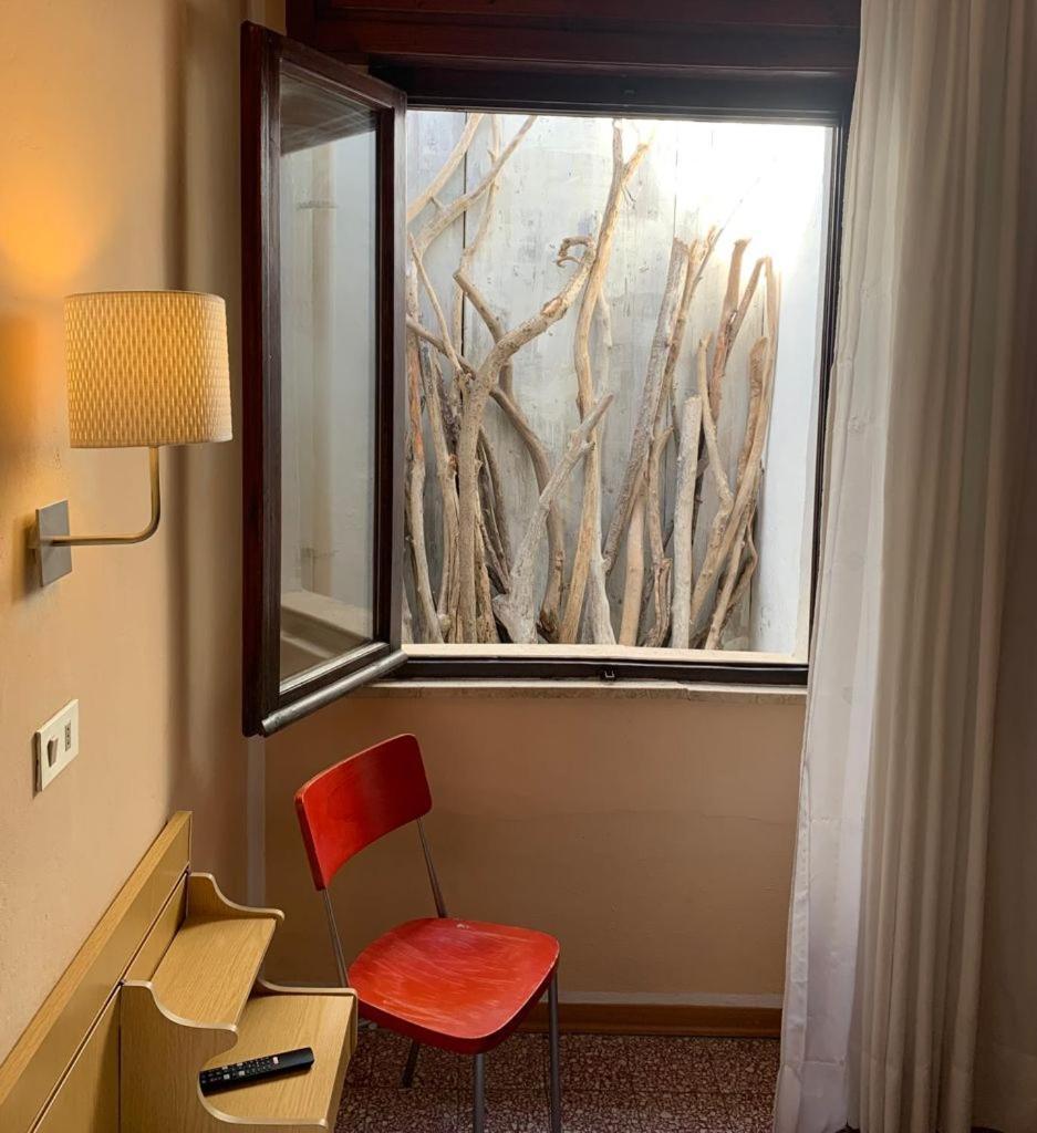מרינה די צ'צ'ינה Hotel Aurora מראה חיצוני תמונה